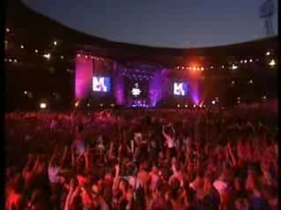 Oasis Live Forever - Live Wembley
