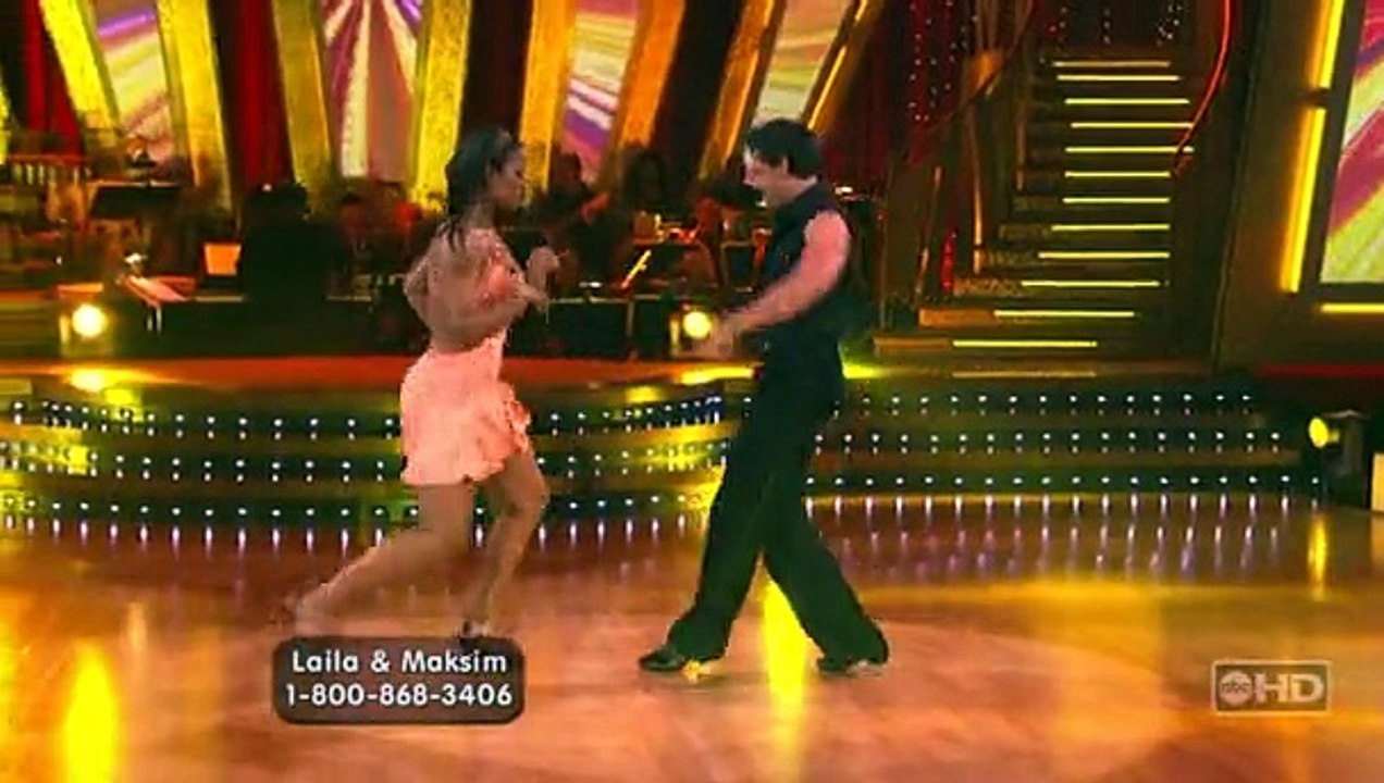 Laila Ali & Maksim Chmerkovskiy - Mambo
