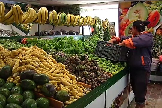 30 DE OCTUBRE DE 2014 Manejo de residuos solidos con comerciales