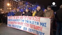 Grecia: pensionati in piazza contro i tagli dovuti all'austerity