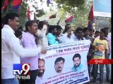 Protests against second furlough to Sanjay Dutt, Mumbai - Tv9 Gujarati