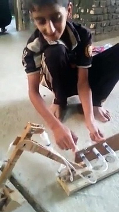 Using Syringes to Build Machines