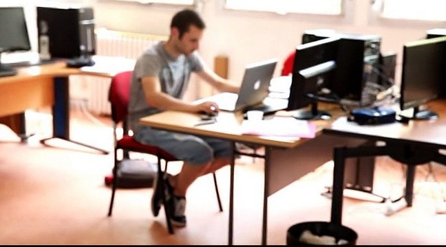 Cours de Photoshop à Ermont (95120 _ Val d'Oise) avec Maxime - Yooneed