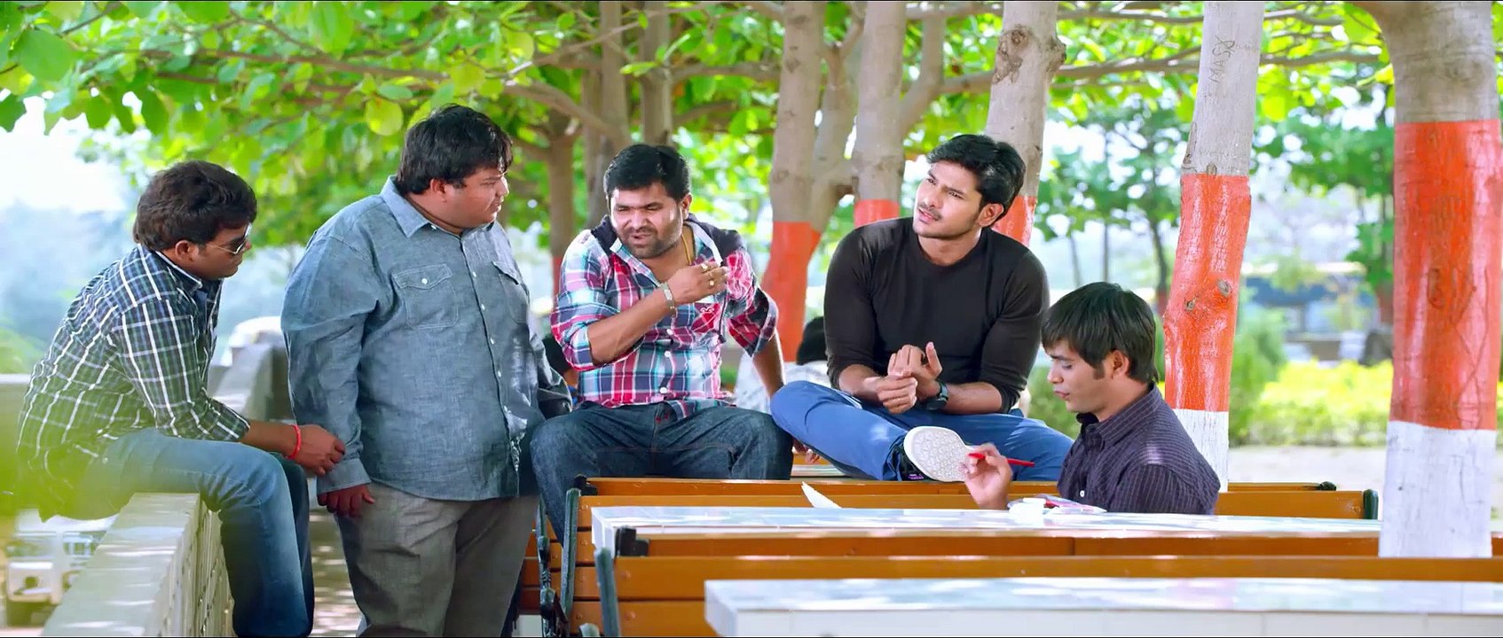 Nuvvu Nenu Okatavudaam Theatrical Trailer
