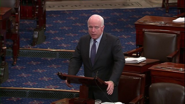 Torture : McCain dénonce « les pressions » exercées contre les auteurs du rapport sur la CIA
