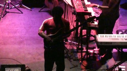 Victor Wooten - Me and My Bass Guitar (Teatro del Libertador - Córdoba)