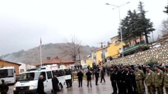 Su Kavgası - Şehit Edilen Köy Korucusu İçin Cenaze Töreni