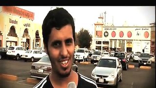 الممثل والمنتج السعودي - حســـــن عسيري في منزله .. واسرار لاول مره