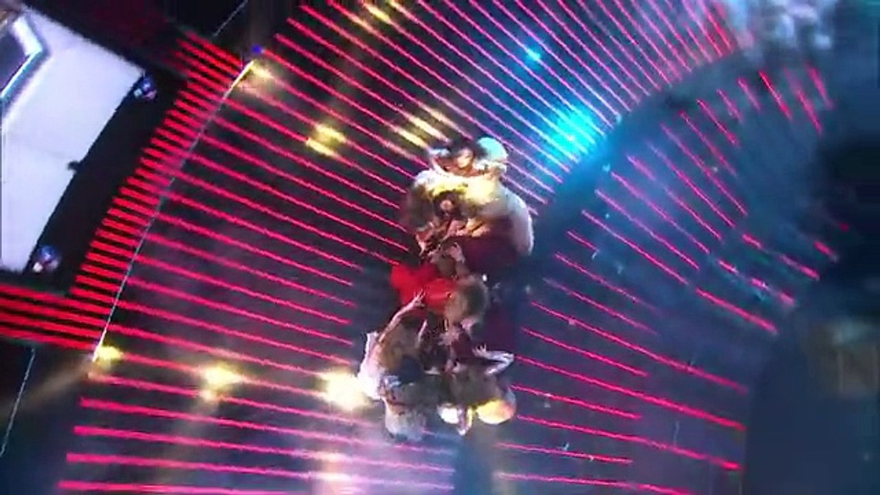 Fleur East sings Michael Jackson's Thriller - Live Week 4 - The X Factor UK 2014 - Offical Channel