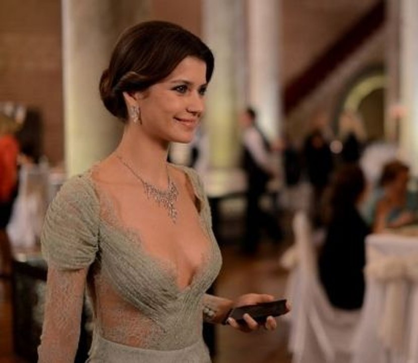 Beren Saat Makyajsız Görüntülendi