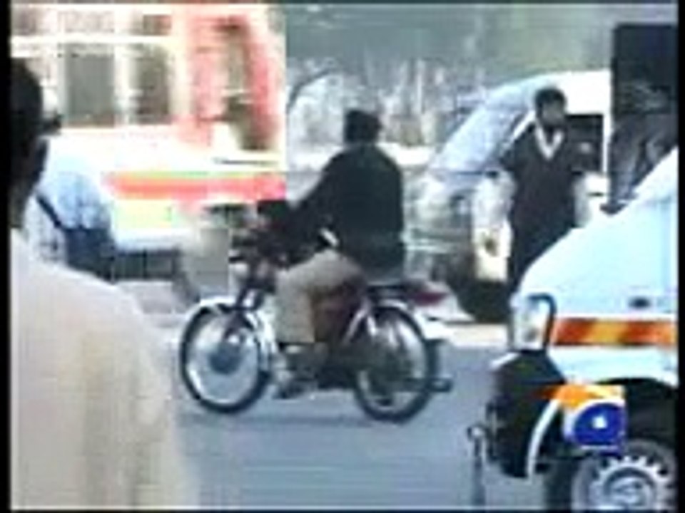 Stupid Funny Pakistani Police Clips 2015 latest video