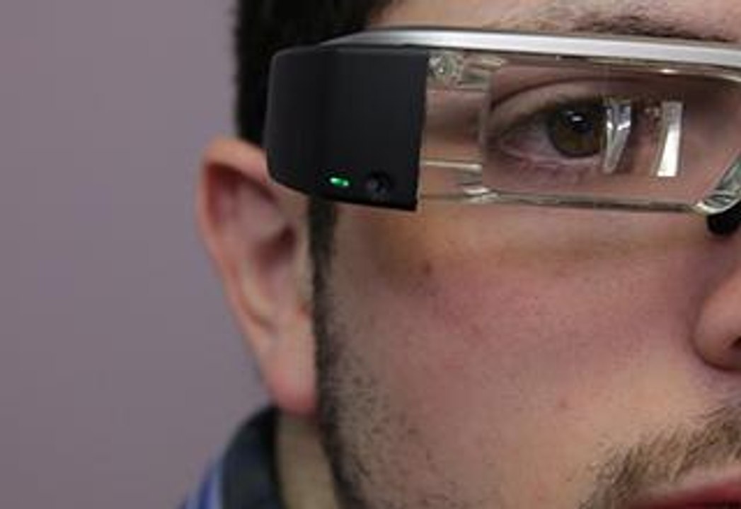 Epson BT-200 Smartglasses Hands On