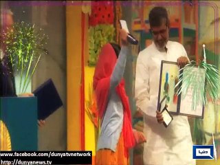 Dunya News - Change is coming, predicts Nobel laureate Malala