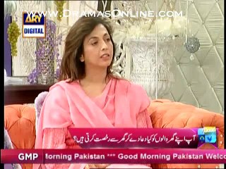 A mother sad story made nida yasir cry in live show
