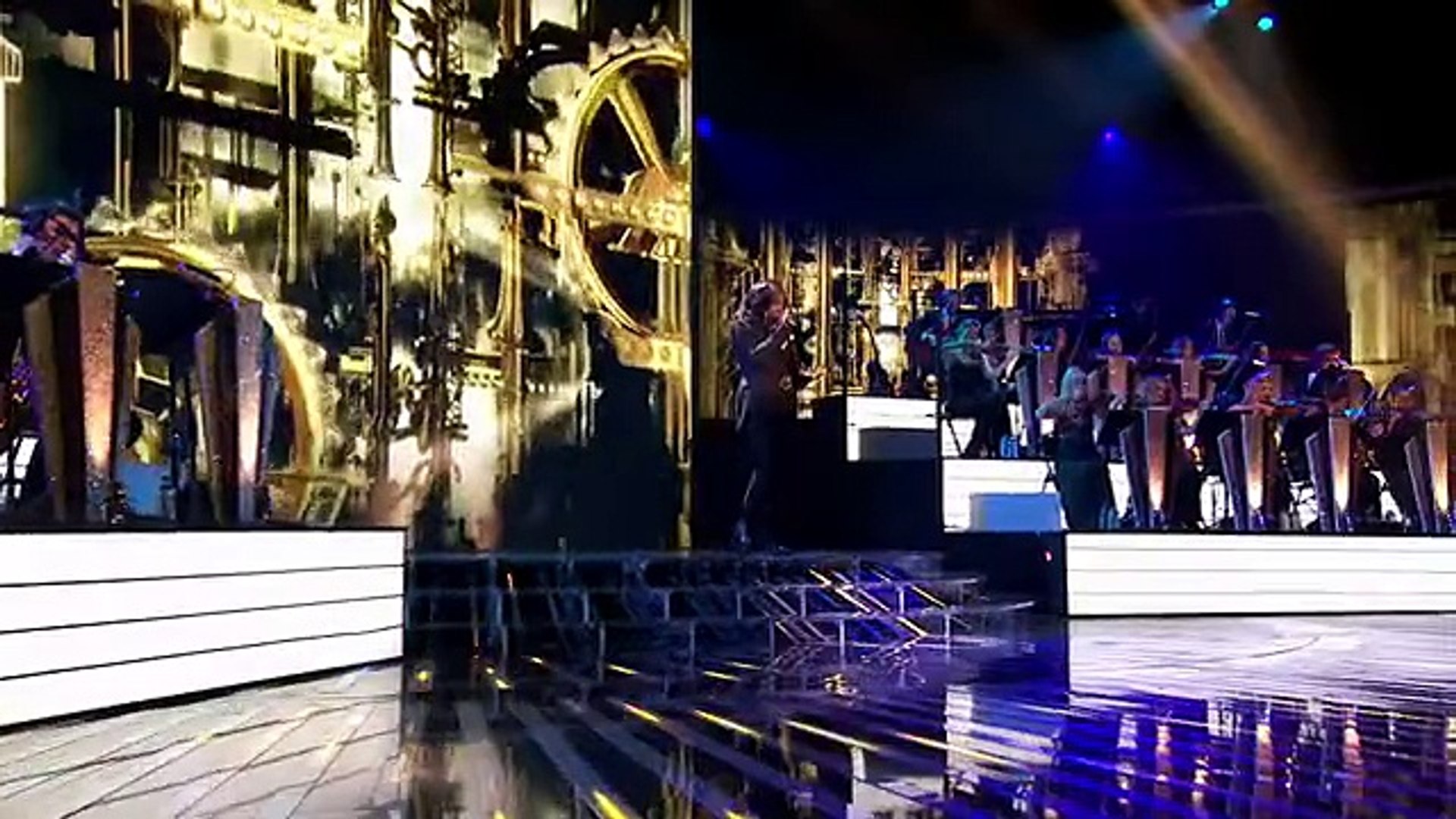 ⁣Hannah Barrett It's A Man's World by James Brown - Live Week 5 - The X Factor 2013 -offici