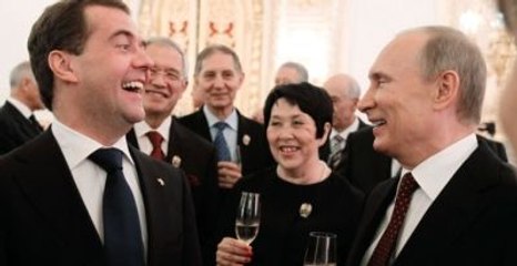 Medvedev: Rusya'ya Yaptırım Yapan Ülkeler 90 Milyar Euro Zarar Yapacak