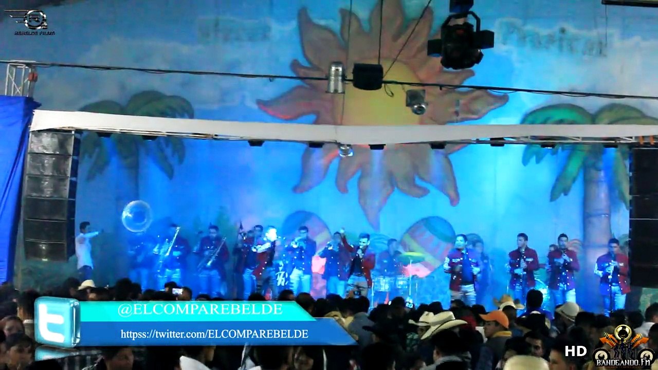Banda La Unica Del Rancho " ME GANARON LAS ROSAS " ( En Vivo Rincon Tropical 2014 )
