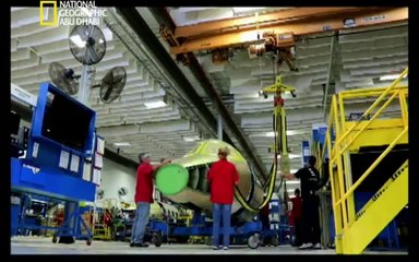 مصانع عملاقه - لير جت