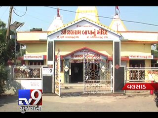 Man caught on camera stealing charity box from temple, Valsad - Tv9 Gujarati