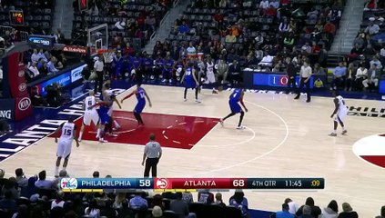 KJ McDaniels Big-Time Block