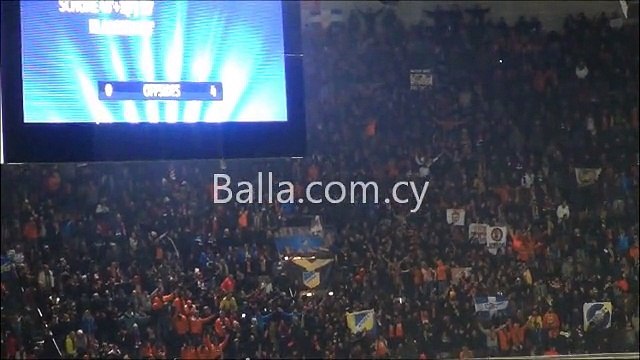 Αγιαξ-ΑΠΟΕΛ fans (24)