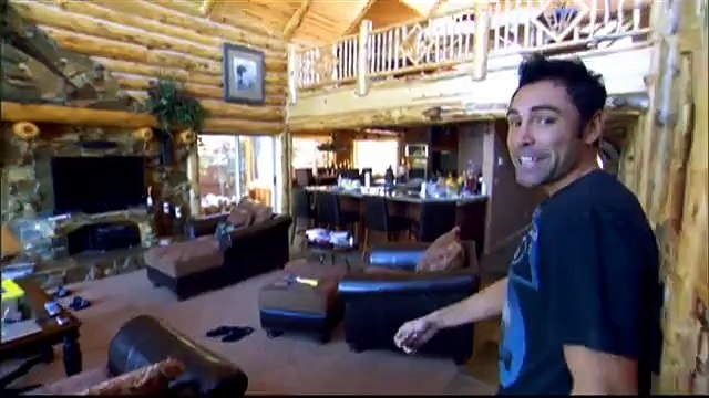 De La Hoya vs. Pacquiao_ 24_7 - Oscar De La Hoya's House Tour (HBO Boxing)