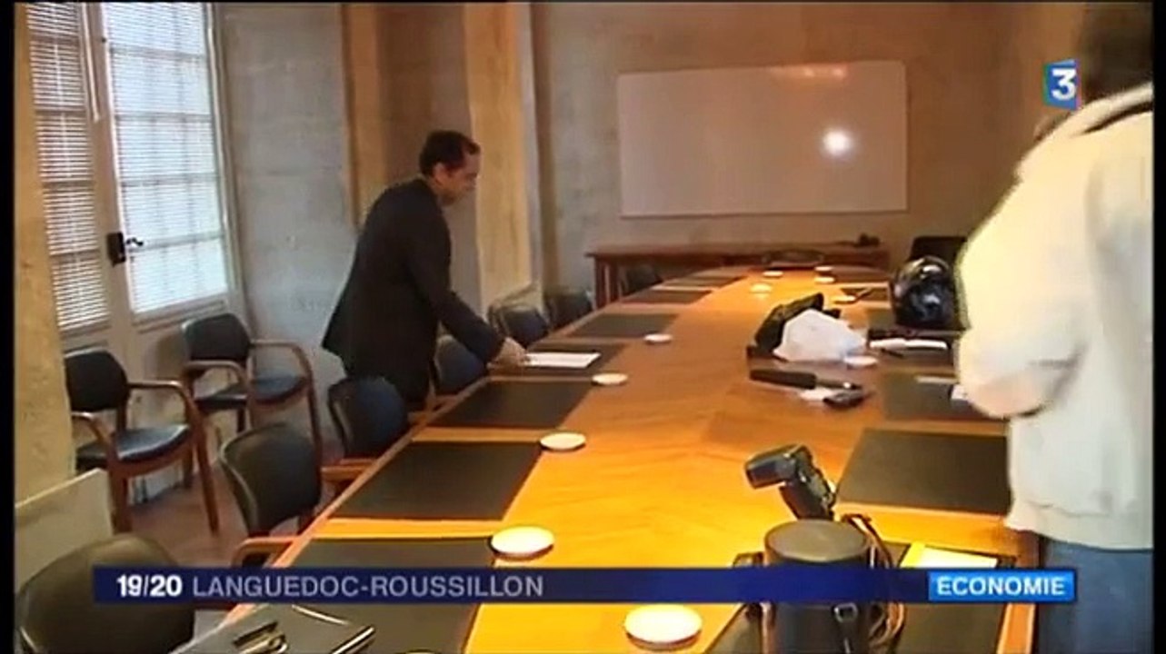BEZIERS - 2014 - MENARD ne veux pas etre le chef d'ORCHESTRA  "
