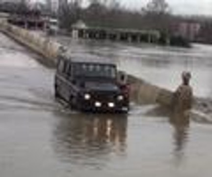 Taşkın mağdurlarının yardımına Mehmetçik koştu