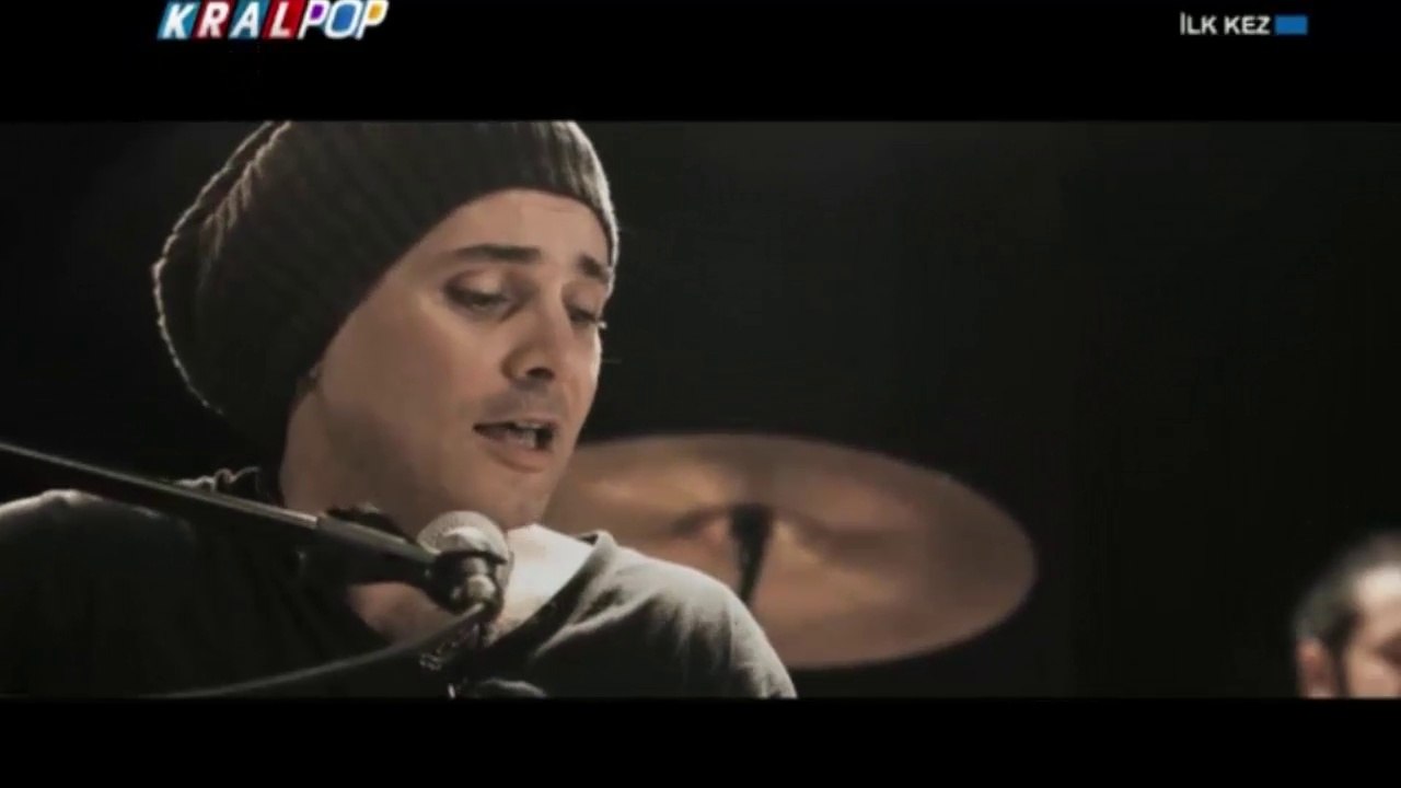 Yüksek Sadakat - Aşk Toprağı (Klip) 2014