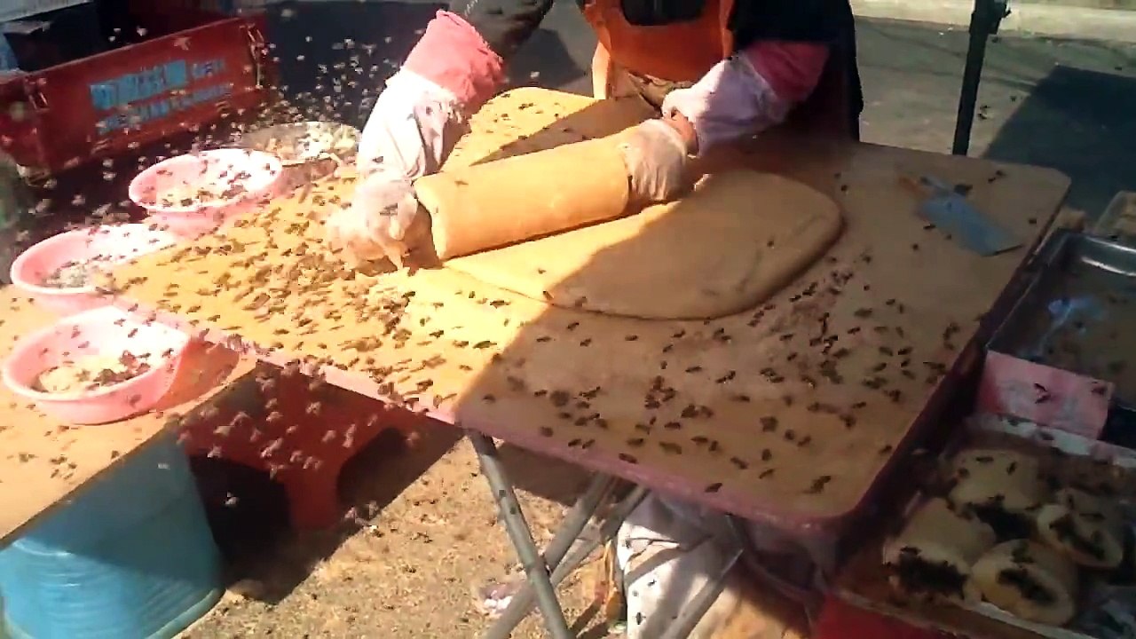Chinese Street Food Adventures_ Bee Mochi!