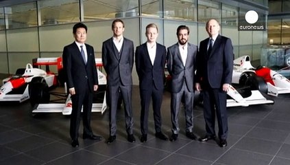 Alonso regressa à McLaren ao lado de Button