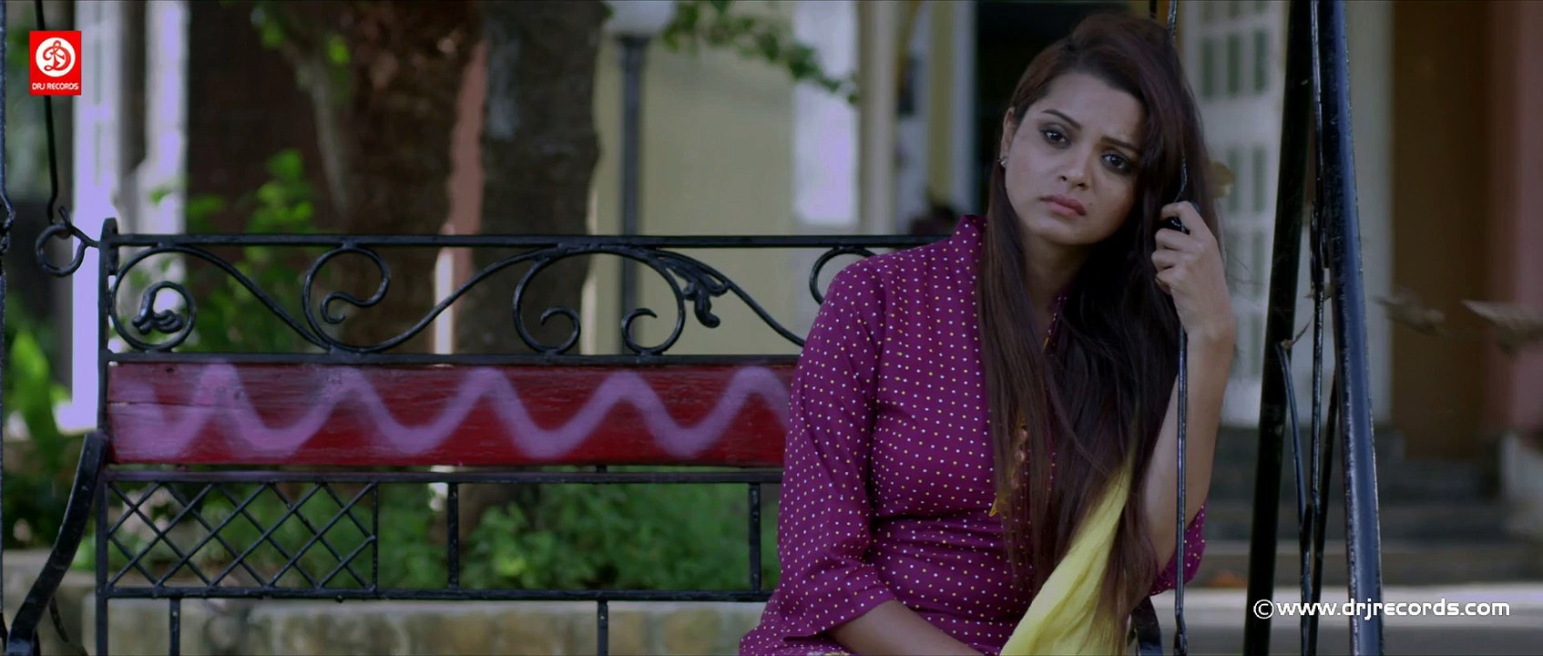 Love Factor (Premachi Trilogy) | Mannate Kabhi Mangu Is Tarah | HD Video Song |  Marathi Movie