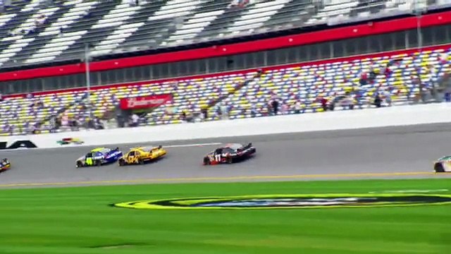 24_7 Jimmie Johnson Race To Daytona_ Meet The Johnsons (HBO)