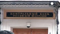 Rusya Merkez Bankası'na rağmen Ruble dibe vurdu