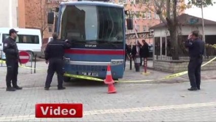 Cezaevi Aracına Kurşun