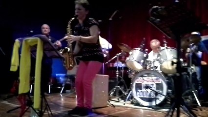 Vent Couleurs Orchestra - " eddie soit bon ".