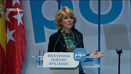 Esperanza Aguirre: "Los de Podemos son el partido de la beca black"