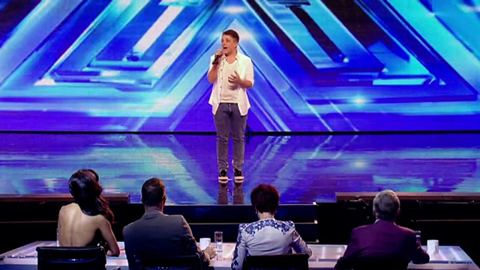 â�£Nicholas McDonald sings A Thousand Years - Arena Auditions Week 3 - The X Factor 2013 - Official Cha