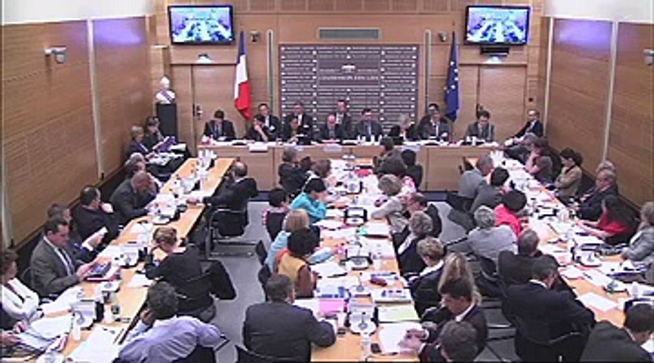 Audition de Mmes Christiane Taubira et Najat Vallaud-Belkacem, minisrtres, sur le projet de loi relatif au harcèlement sexuel - Mardi 17 Juillet 2012