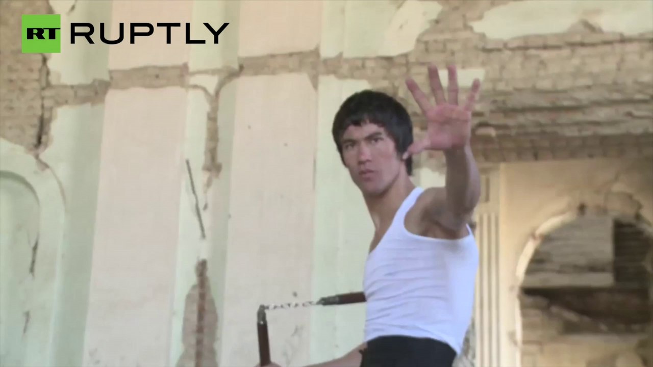 Afghanistan: kung fu! afghanischer bruce lee