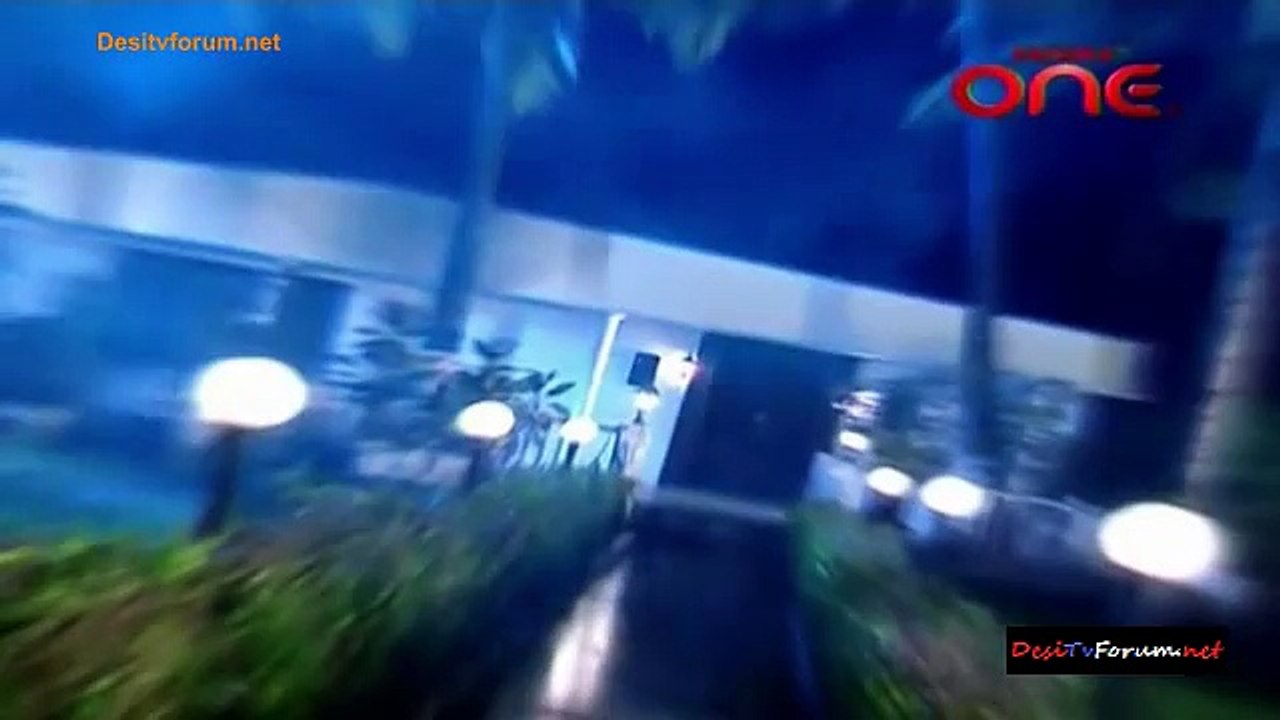 Haunted Nights - Kaun Hai Woh 11th December 2014 Video Watch Online Pt1 - Watching On IndiaHDTV.com - India's Premier HDTV