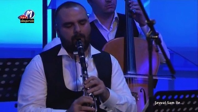 18 suzan kardeş şevval sam kırmızı gülün alı var 29.03.2012 şevval sam ile