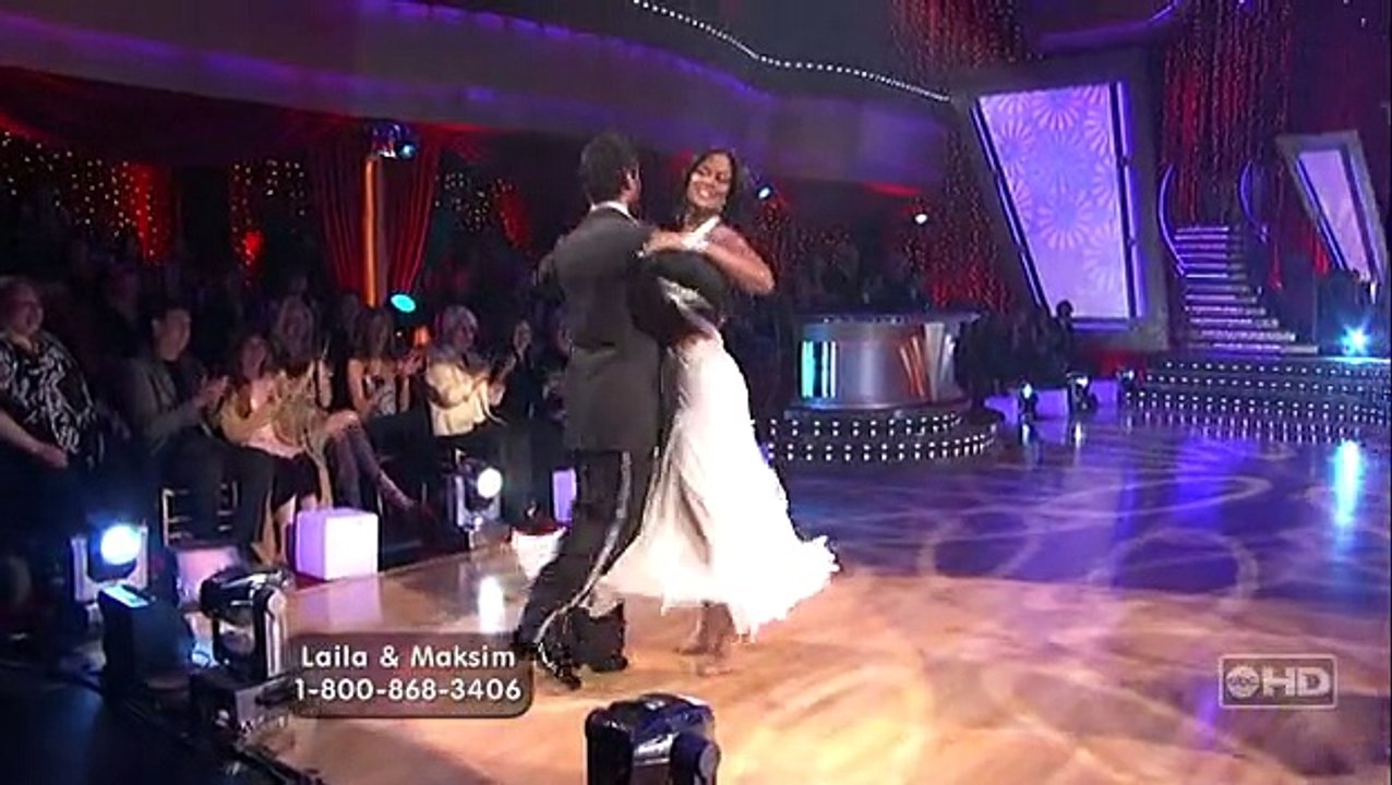 Laila Ali & Maksim Chmerkovskiy - Quickstep