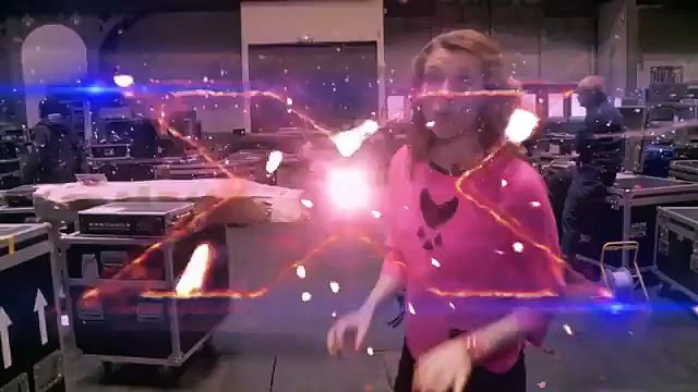 Pips is backstage at the final! - Backstage with TalkTalk - The X Factor UK 2012 - Official Channel