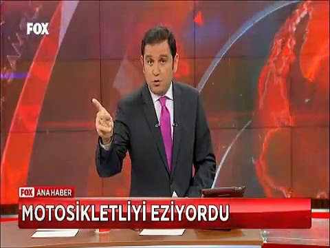 Aniden şerit değiştiren otomobil motosikletliyi havaya uçurdu