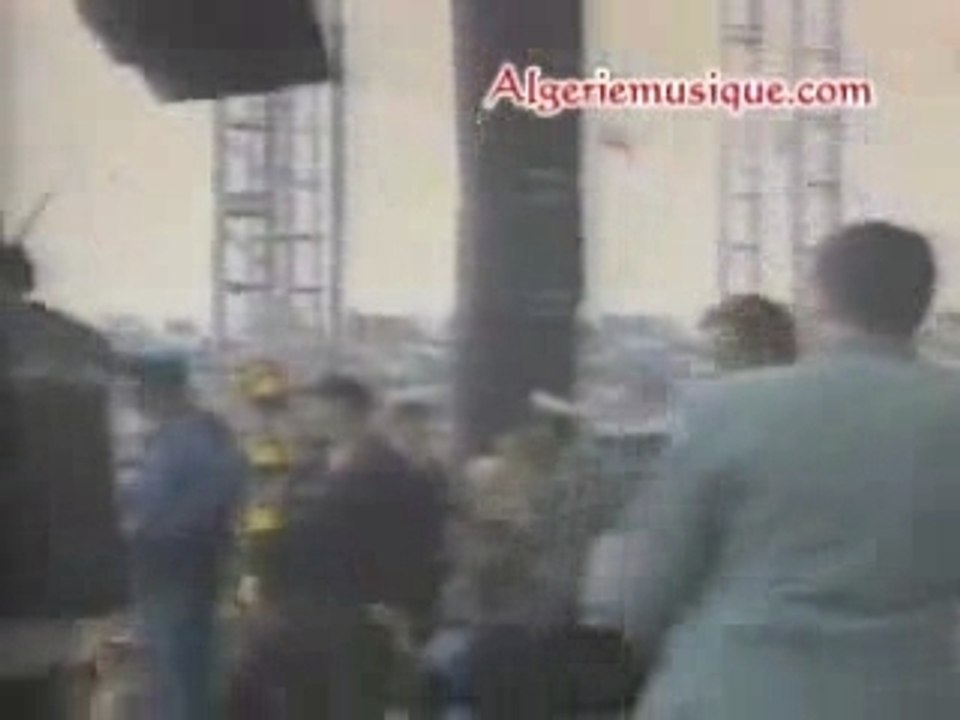 Cheb hasni ila tebkich