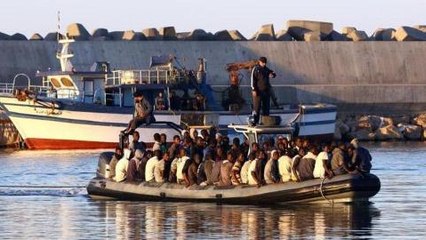 France's Calais overwhelmed by migrants