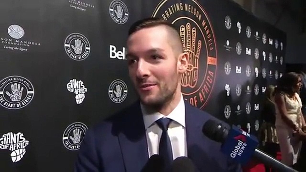 NHL Goalie Jonathan Bernier thinks Nelson Mandela is a Great Athlete.. Dumb guy!!!