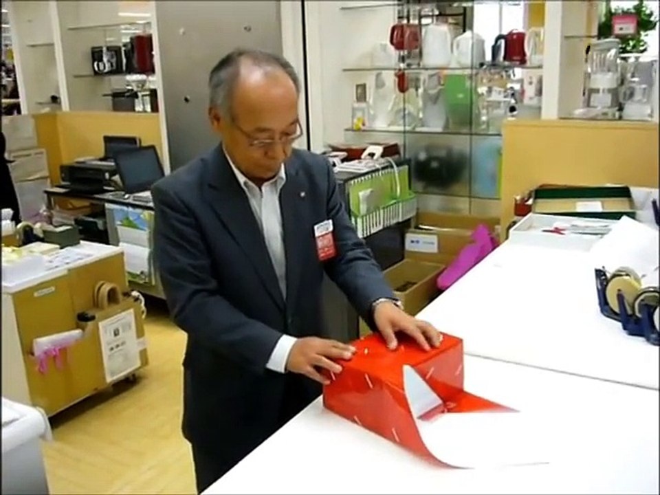 Japanese Way To Wrap A Gift Is Perfect