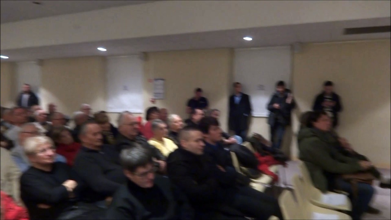 Florian Philippot en meeting à Troyes